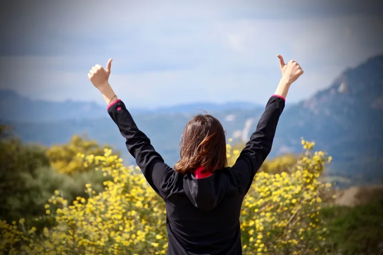 The Power of Positive Thinking: Cultivating Happiness and Success