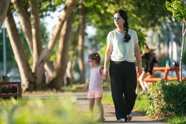 7 Surprising Benefits of Daily Walking You’ll Love