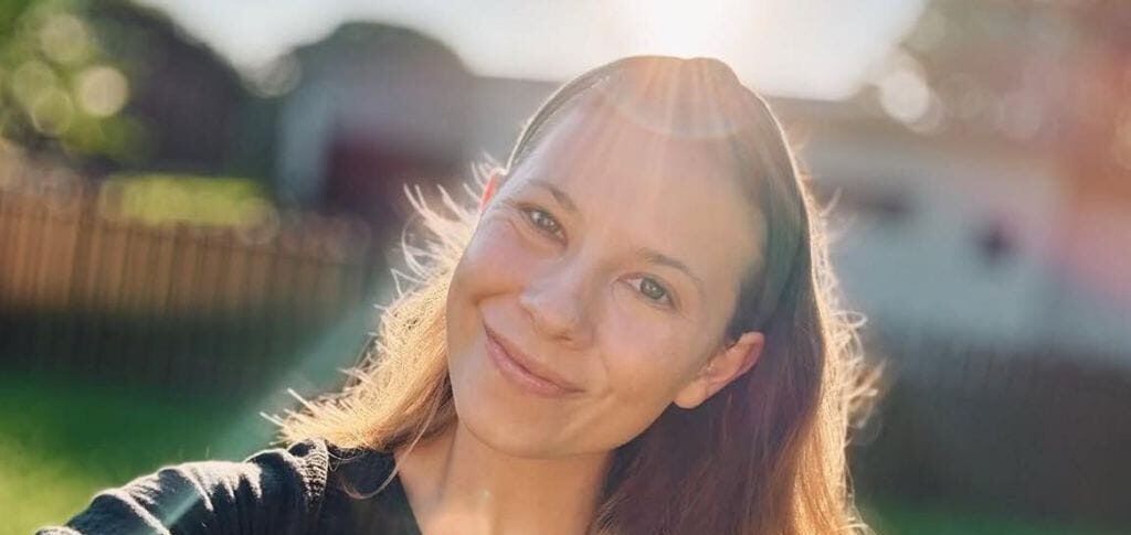 Bindi Irwin says she was made to feel 'ashamed' of endometriosis pain 1 Bindi Irwin says she was made to feel 'ashamed' of endometriosis pain