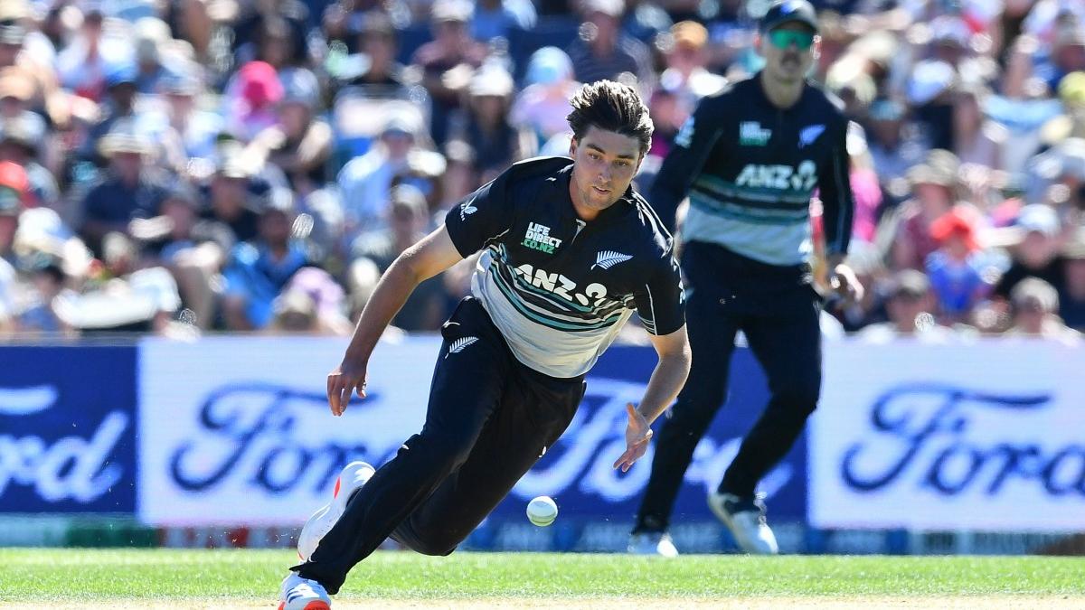 Zakary Foulkes records best match figures for New Zealand bowler on Test debut