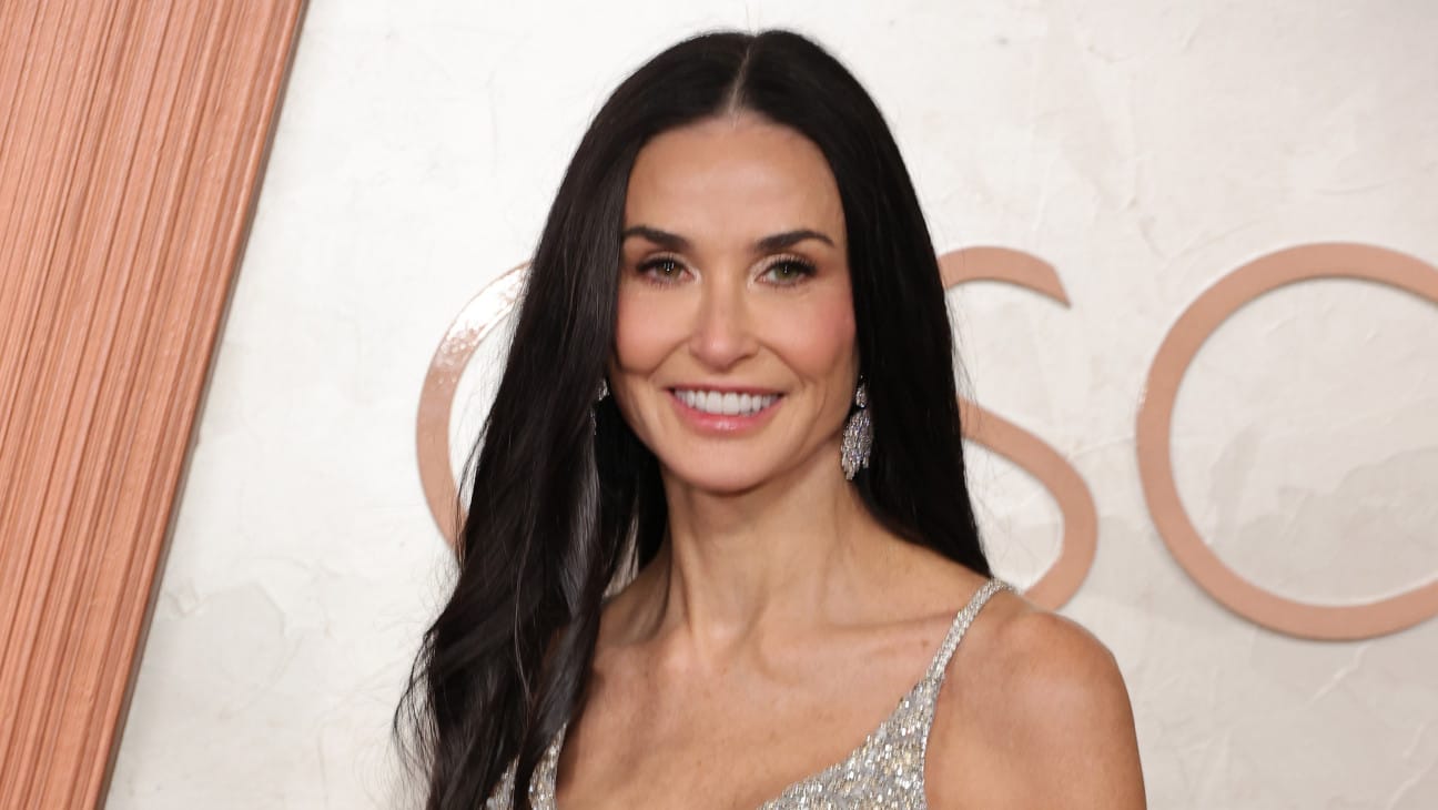 Demi Moore Speaks on Ex-Husband Bruce Willis' Dementia Diagnosis 1 Demi Moore Speaks on Ex-Husband Bruce Willis' Dementia Diagnosis