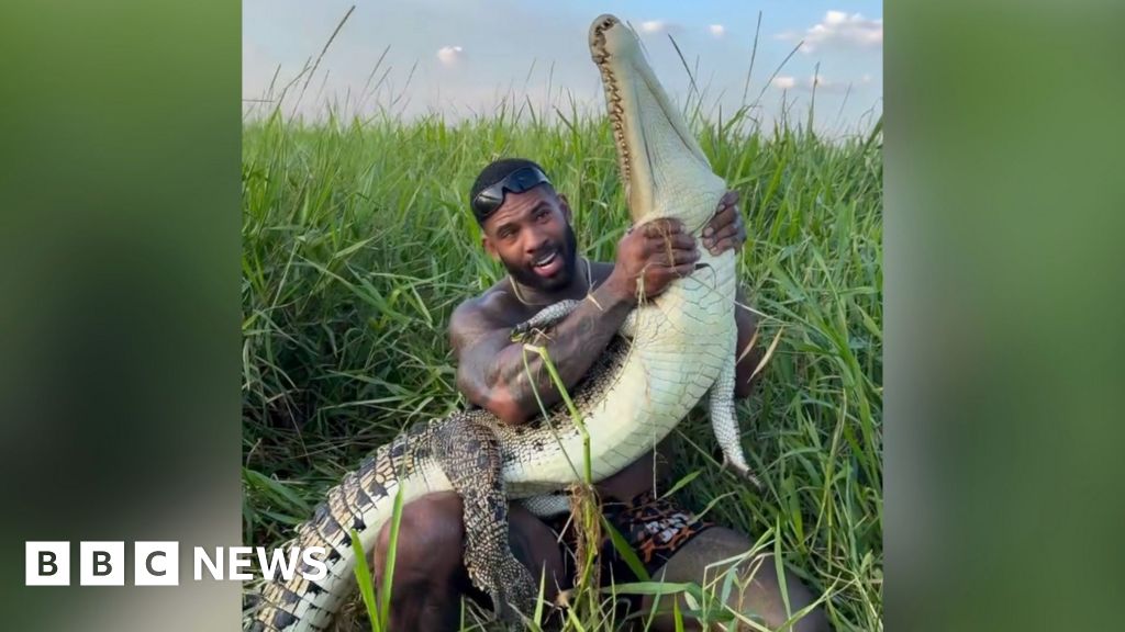 US influencer Mike Holston investigated over wild croc wrestling 1 US influencer Mike Holston investigated over wild croc wrestling