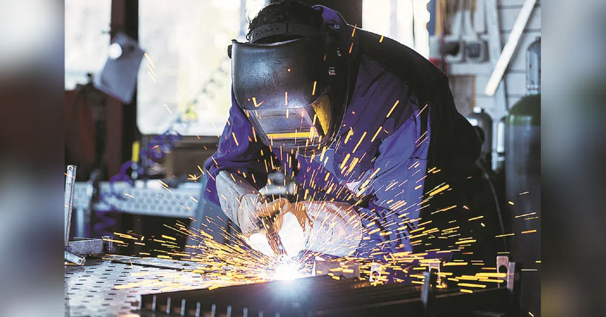 Weekly Economy Details: PMI Rebo
