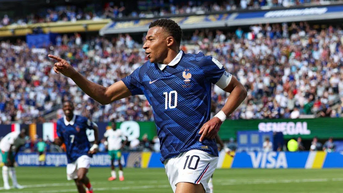 mbappe's historic night powers