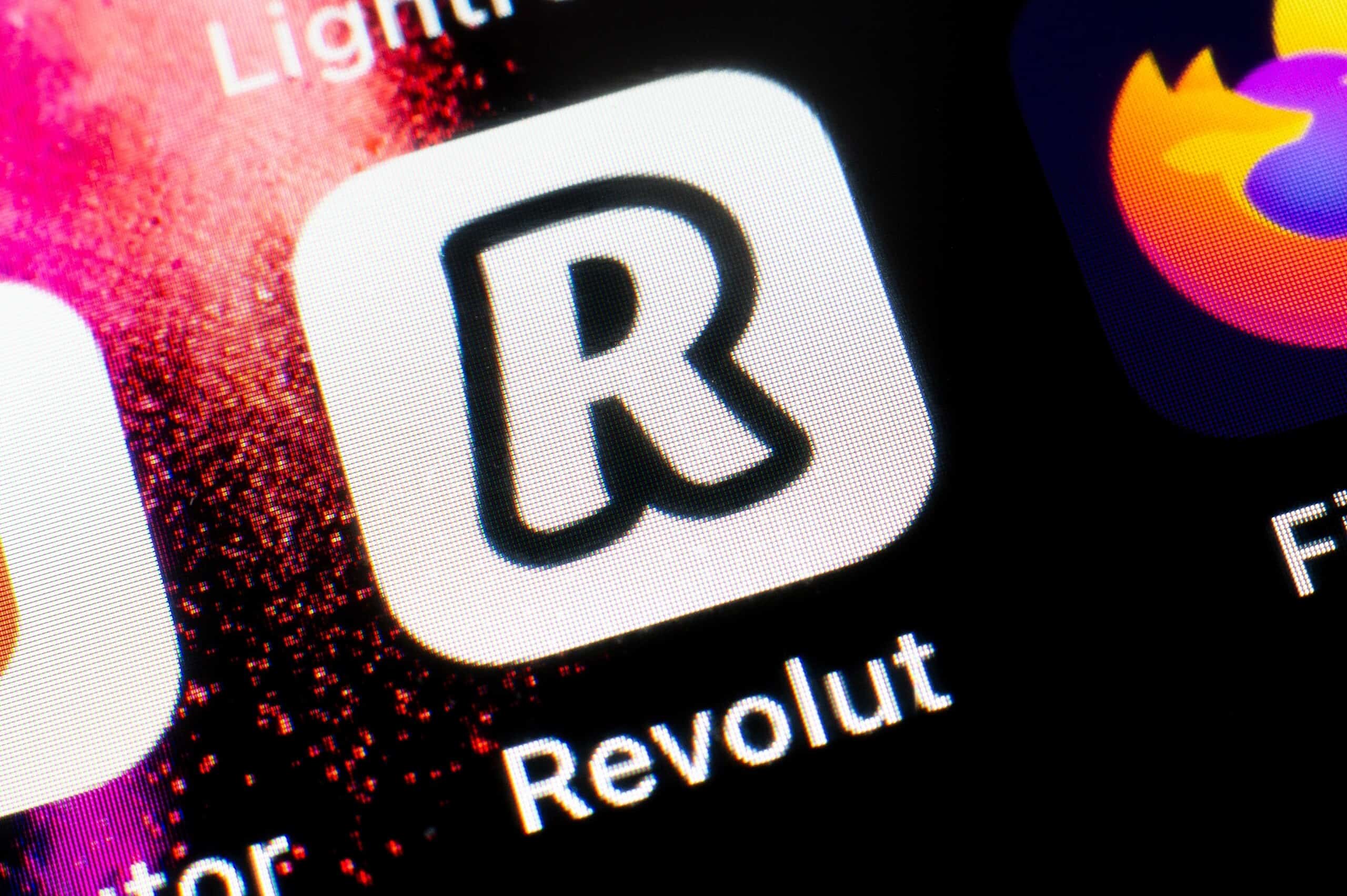 Revolut vs Banco Centro:T